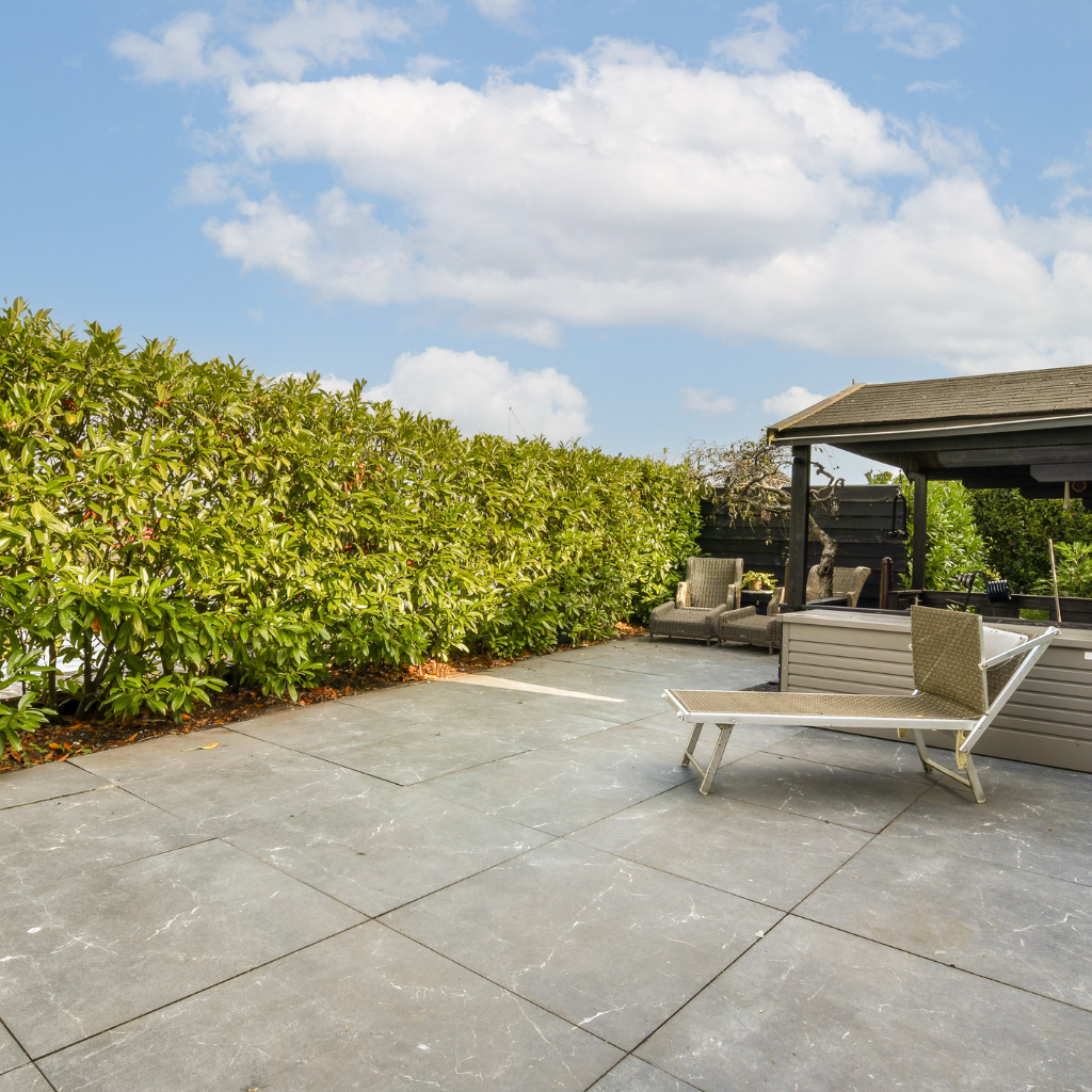 Quality Low Cost Patio in Hoylake